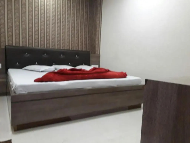 Hotel Masoom by OYO