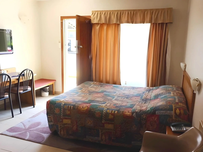 The Ascot Motel