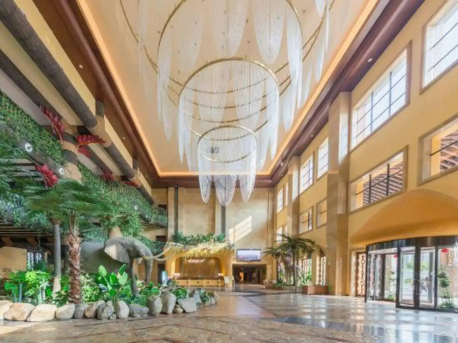Ling Ling Hotel