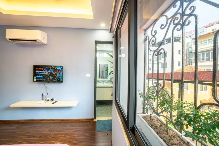 Family Apartment with balcony