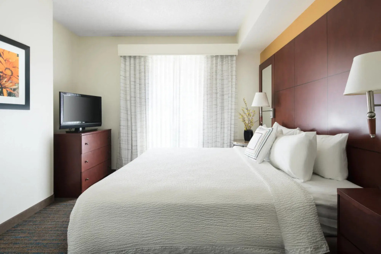 Residence Inn by Marriott Phoenix Desert View at Mayo Clinic