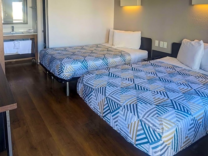 Premium Quadruple room