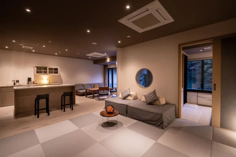 Premium Suite