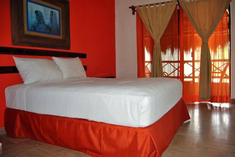 Playa Suites