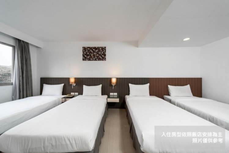 Deluxe Quadruple room