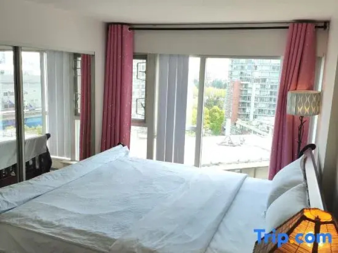 LXY Condo