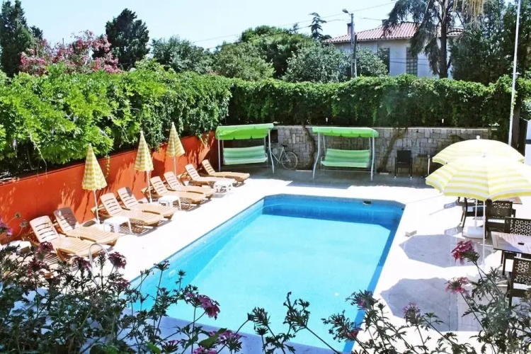 Oz Cinar Hotel