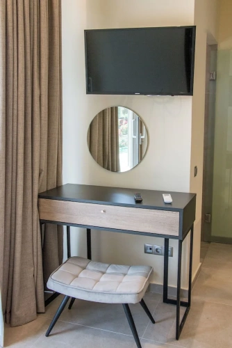 2 Bedrooms Family Apartment with sea view
