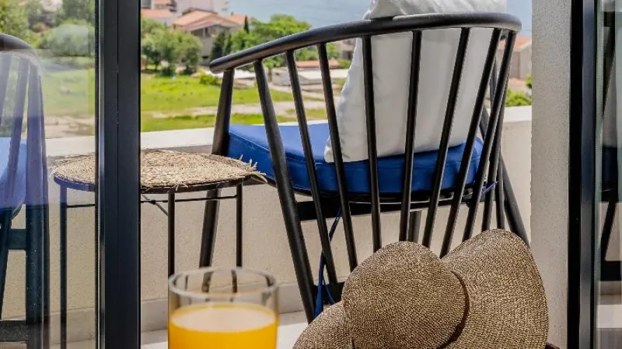 1 Bedroom Double Suite