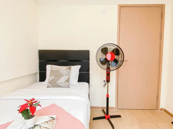 Simple Look 2Br Apartment Meikarta