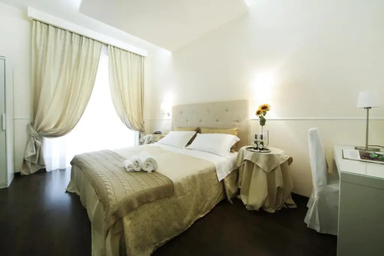 Caesar Place Roma