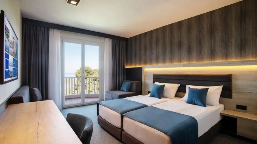 Standard Double room with balcony