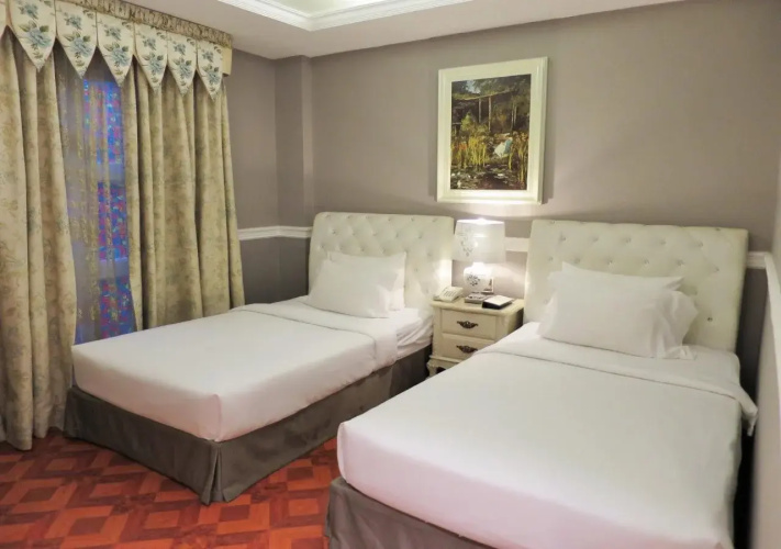 Me Saigon Boutique Hotel