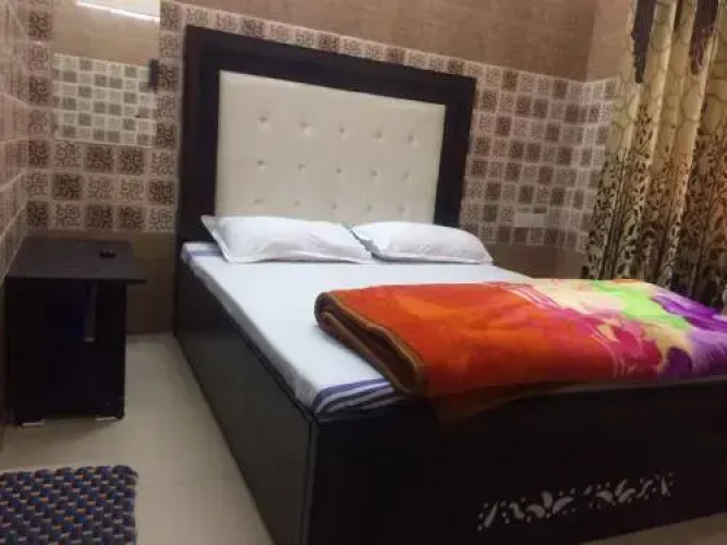 Hotel Kapoor-Golden Temple
