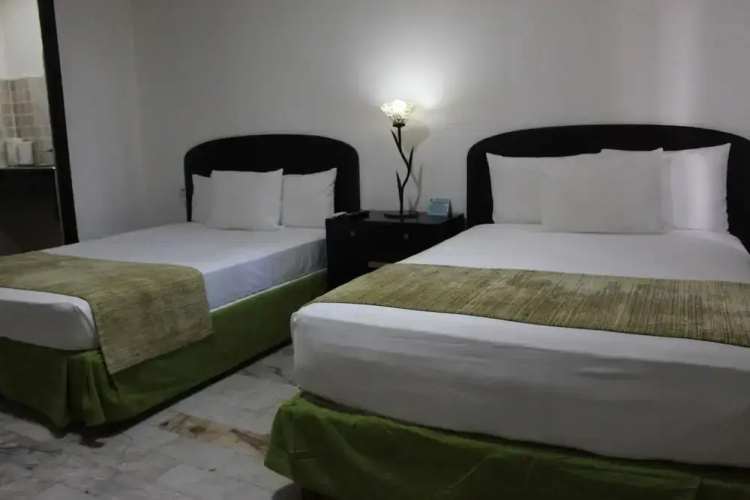 Sunlight Hotel