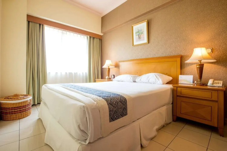 Asuka Hotel MM2100 Industrial Town