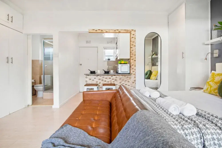 Fairmile Urban Oasis