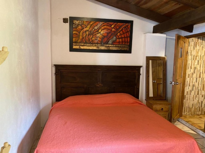 3 Bedrooms Apartment