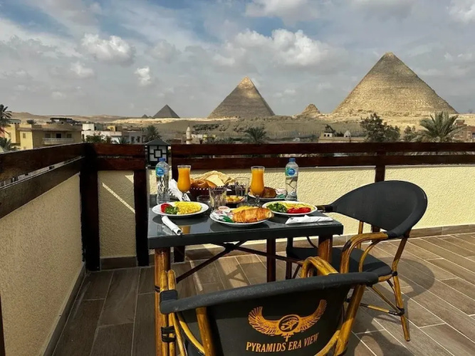 Pyramids Era View