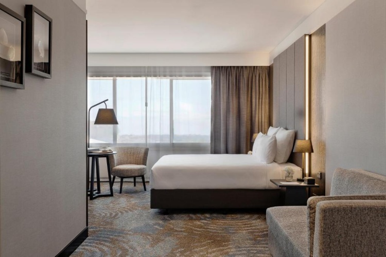 Superior Double room with city view