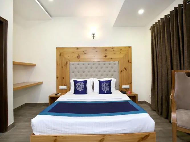 OYO 9986 Hotel Hashtag