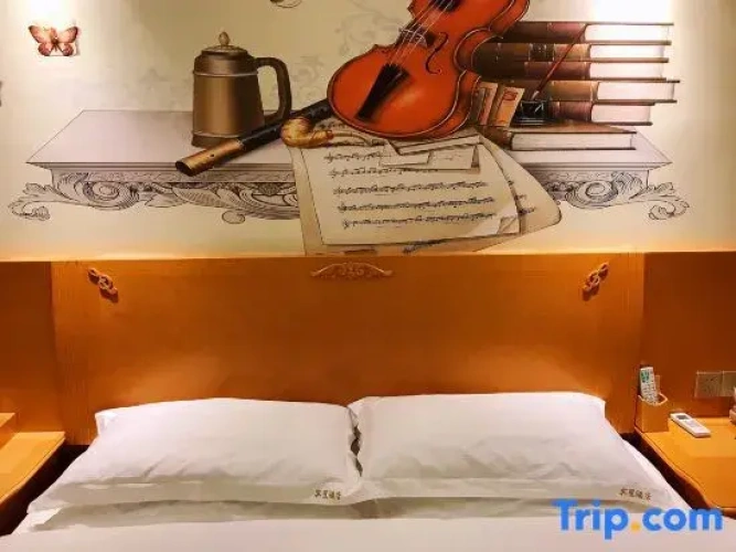 Deluxe Single room