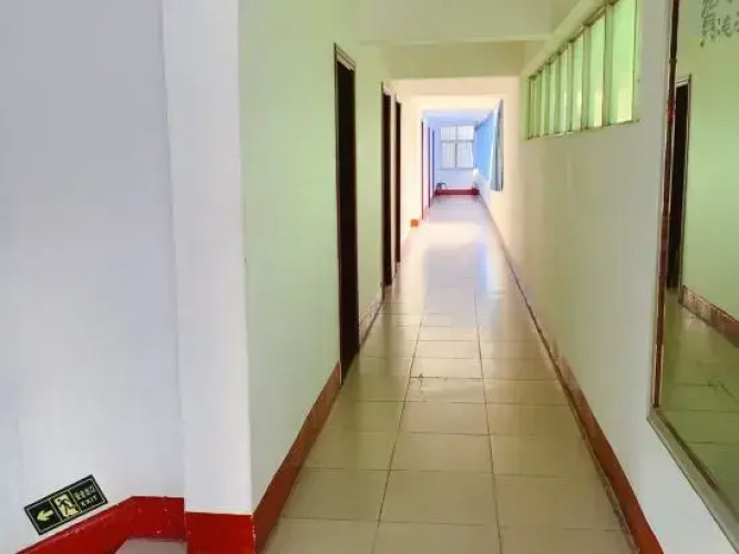 Xinxiang County sea heart hotel