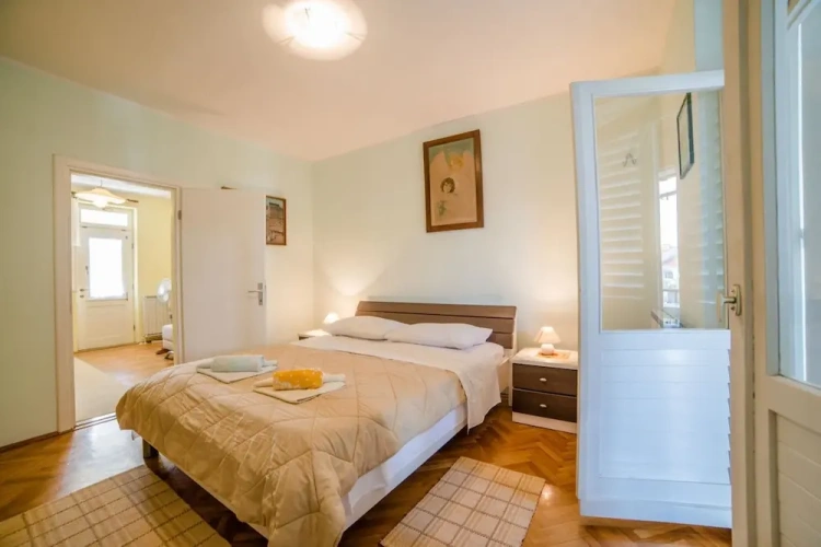 1 Bedroom Apartment with balcony