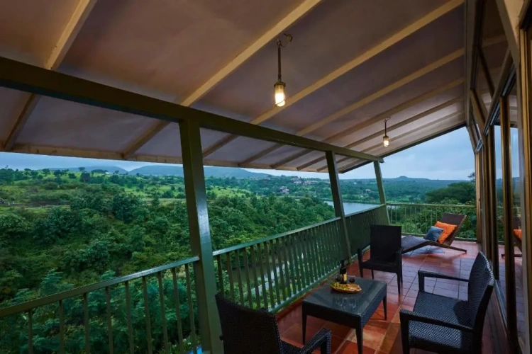 2 Bedrooms Suite