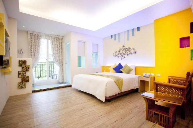 Standard Quadruple room with balcony and with mountain view