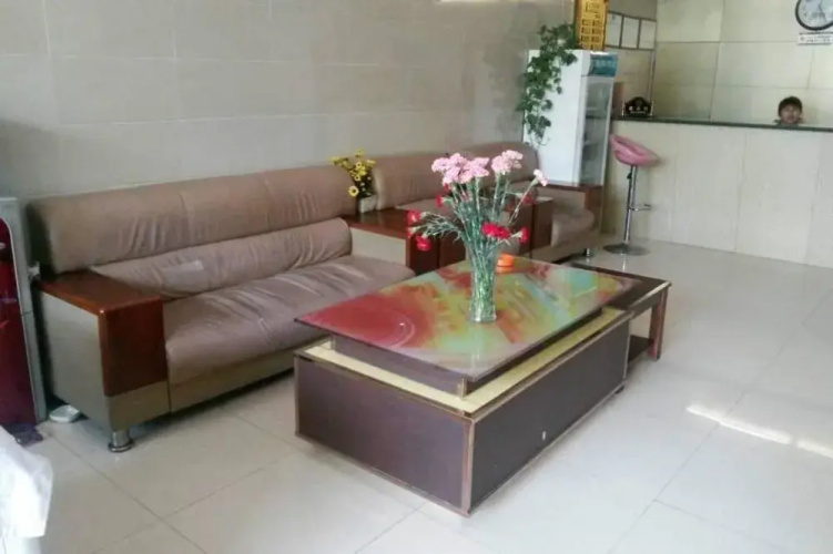 Longyang Business Hotel