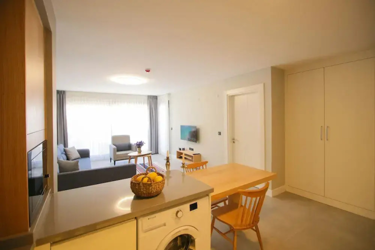 Krem Marin Suites