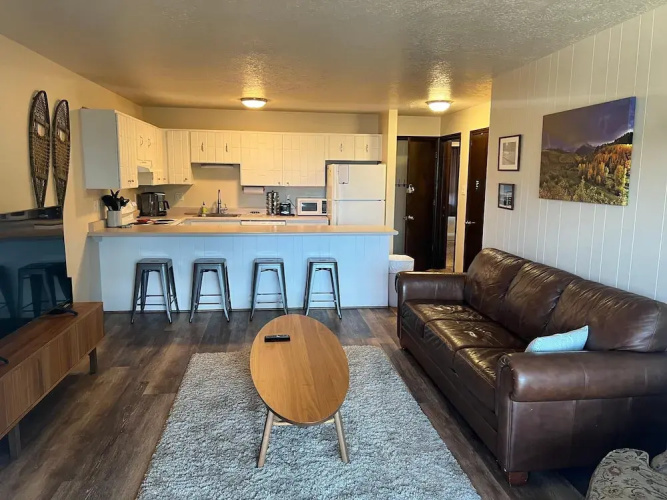 Dillon Valley East 2 Bed 2 Bath Dvjt