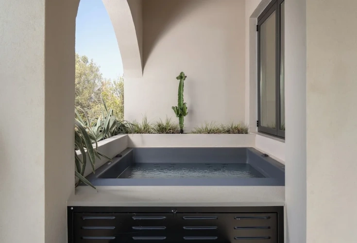 1 Bedroom Suite
