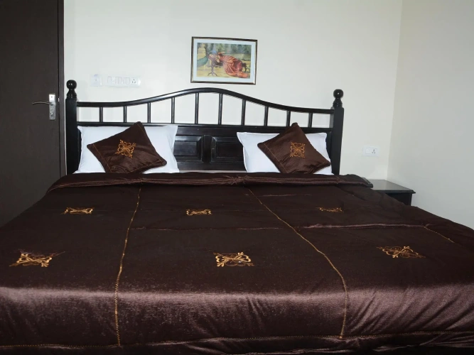 Deluxe Family room with view