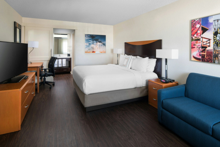 Fairfield by Marriott Anaheim Resort
