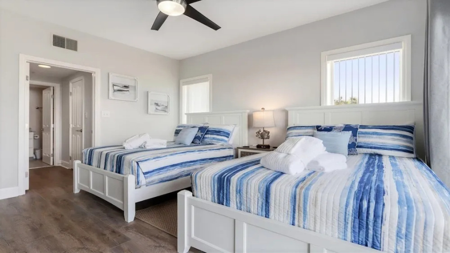 3506 Windsor 2 Bedroom Condo