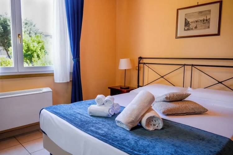 Deluxe Double room with garden view