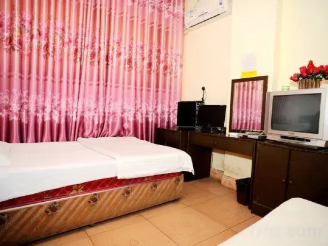 Anqing Hongyuan Hotel