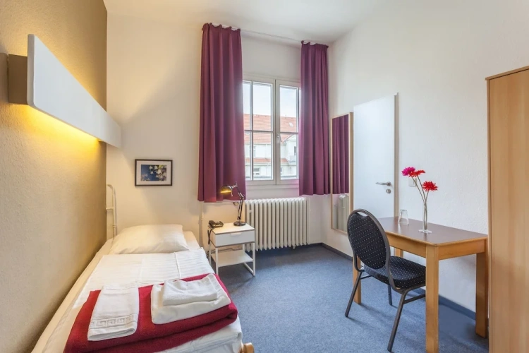Economy Single room