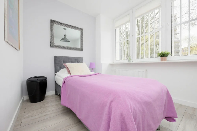 Schillera Apartment by Renters