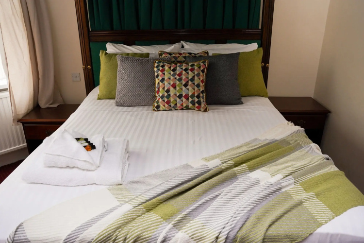 Hotel Samrat