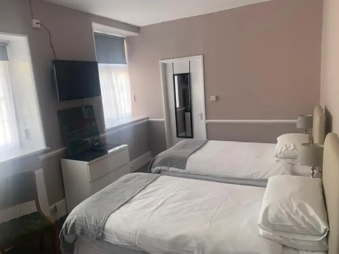 Premium Twin room