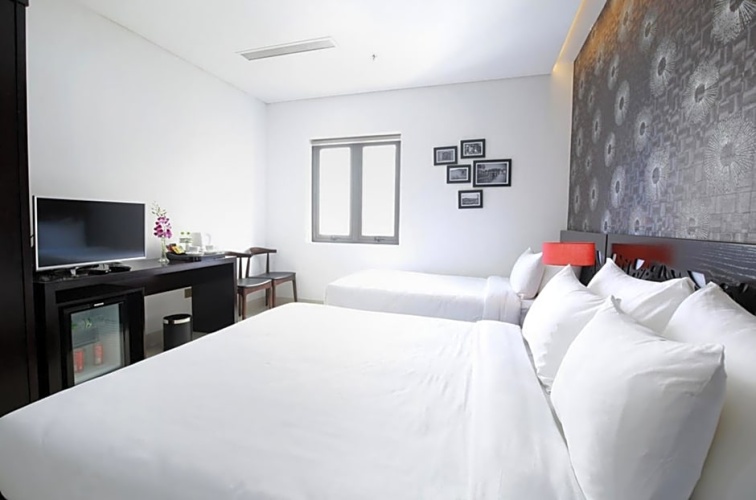 Deluxe Triple room