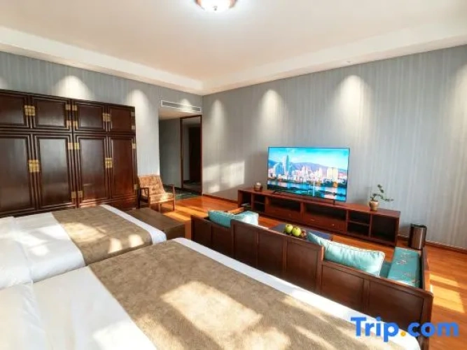 Standard Family room