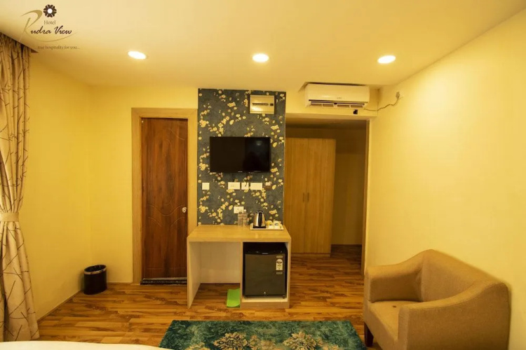Hotel Rudra View & Spa