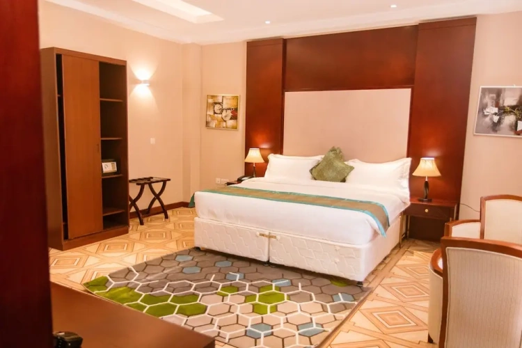 1 Bedroom Executive Suite with garden view