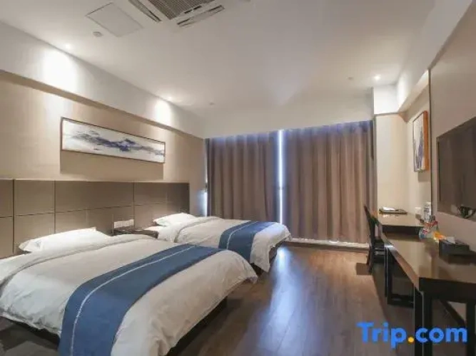Standard Double room with view