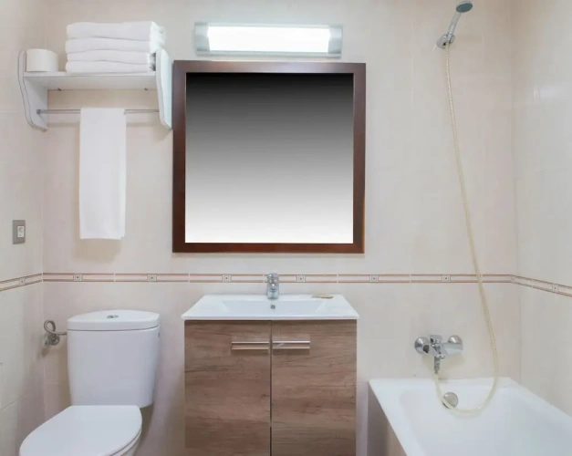 1 Bedroom Apartment with balcony