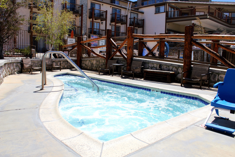 Holiday Inn Resort The Lodge at Big Bear Lake photo 14
